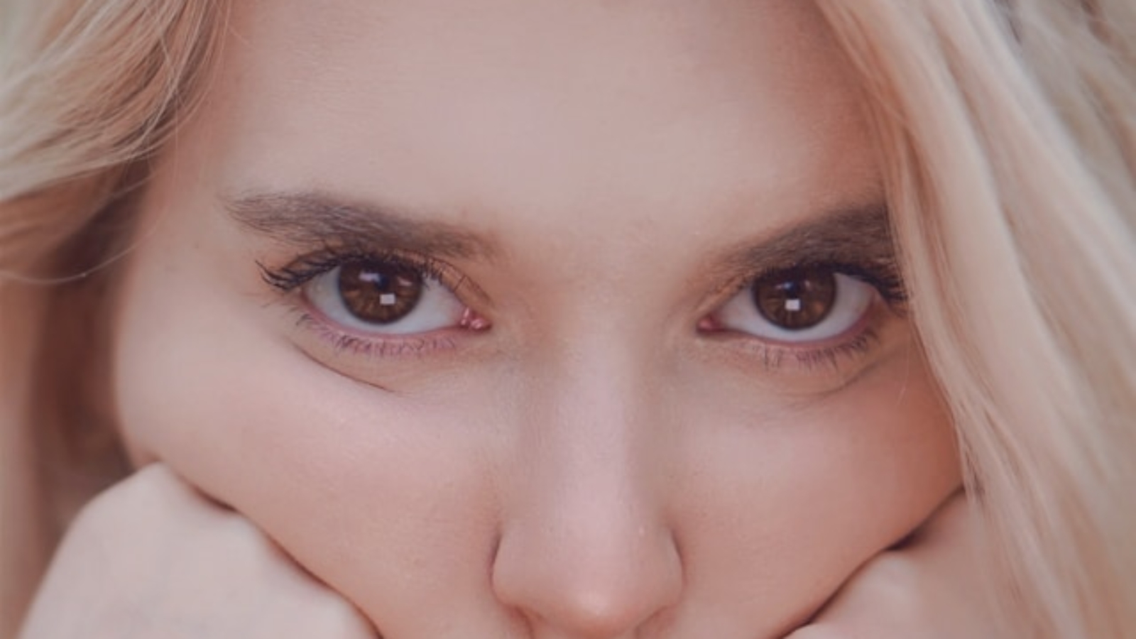 michal-binkiewicz-krLyUvUmBjY-unsplash